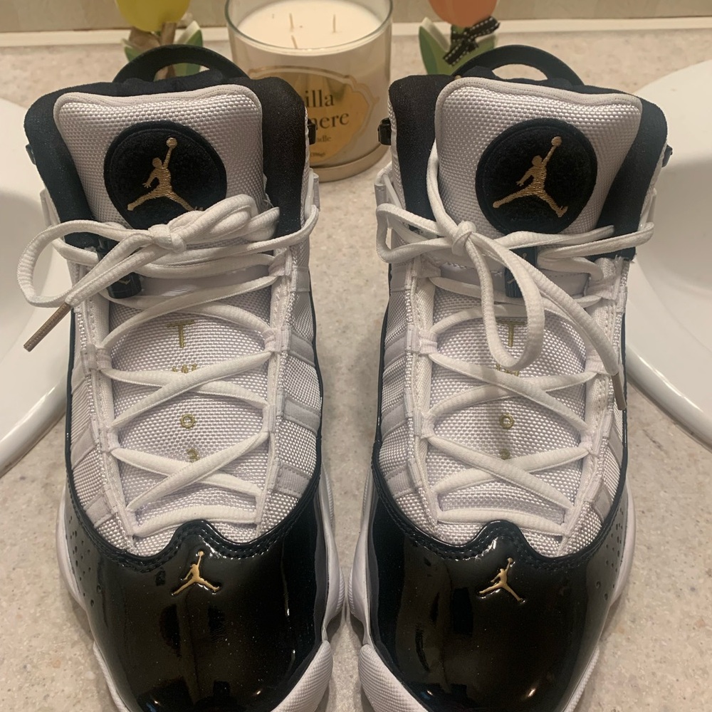 Men Jordan Six Ring Sneakers